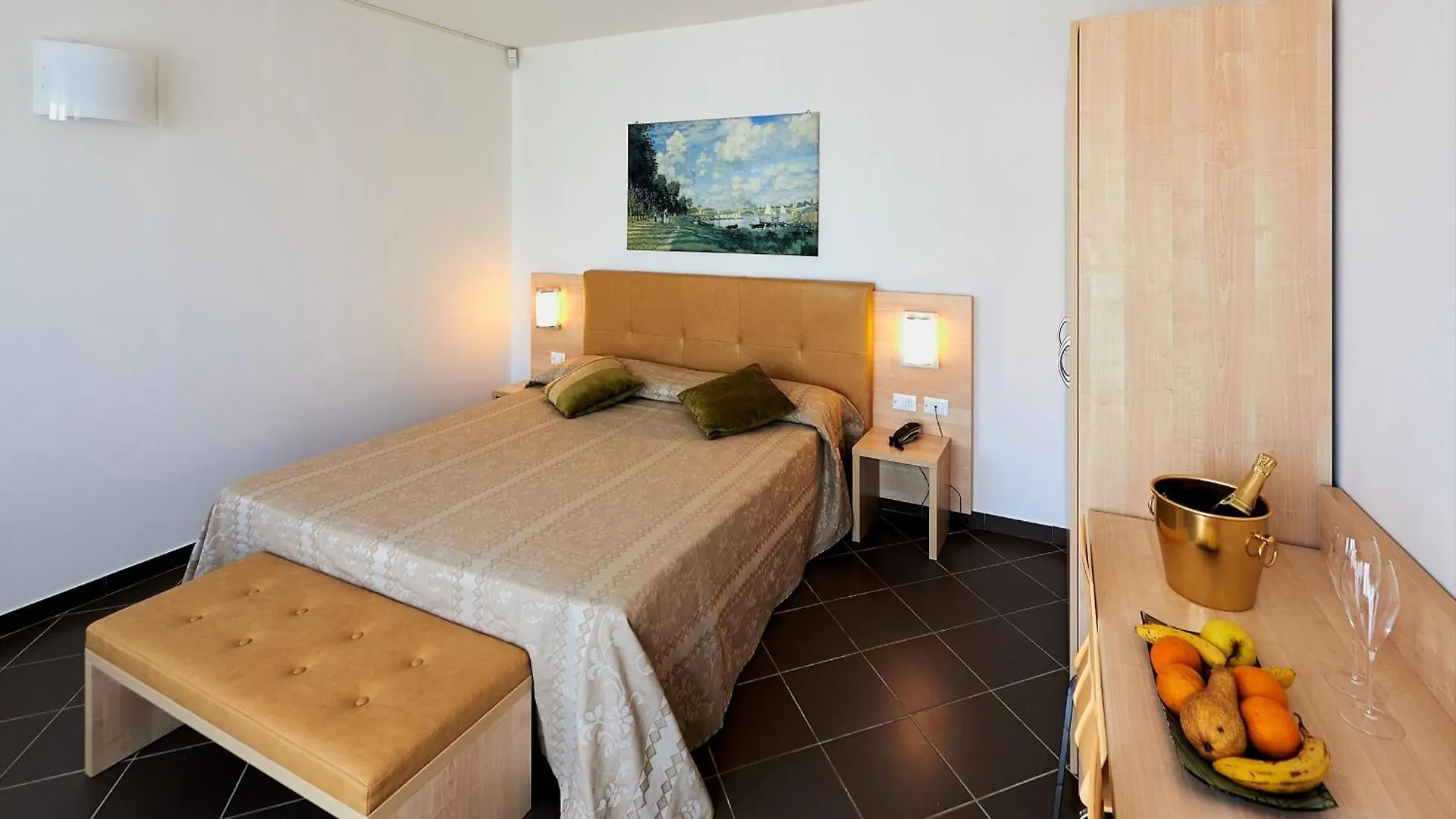 Bolgheri Marina Resort Marina Di Bibbona Otel