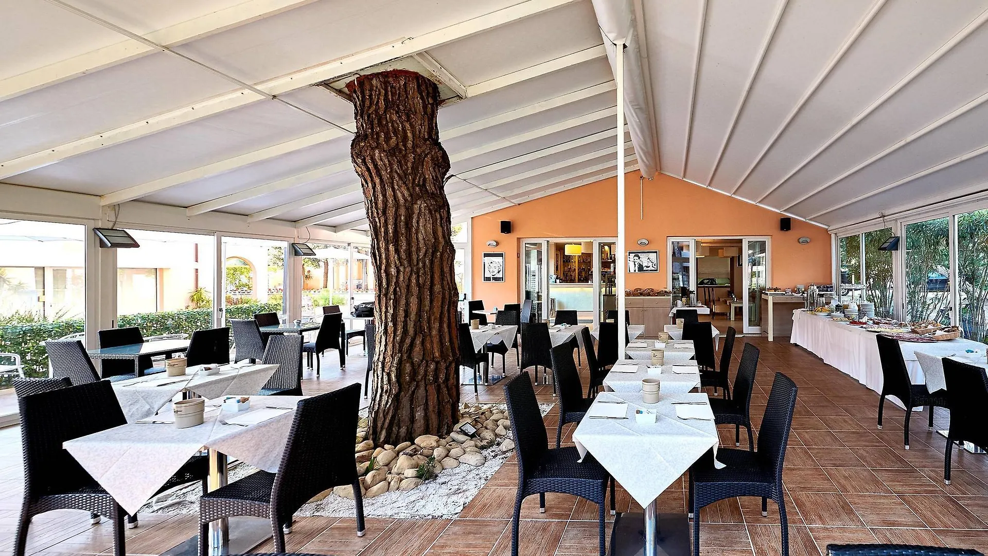 Отель Bolgheri Marina Resort Марина-ди-Биббона