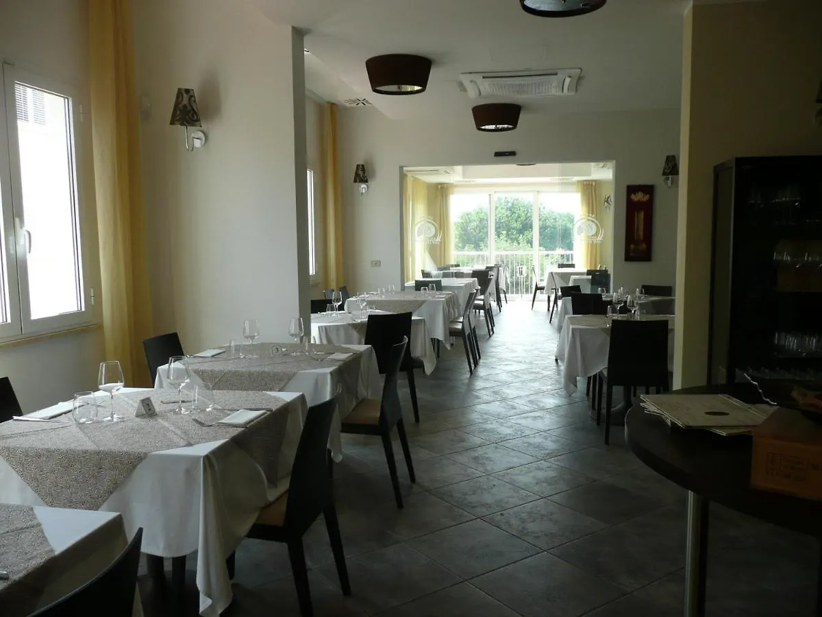BOLGHERI MARINA RESORT ex Varo Village Hotel Marina Di Bibbona