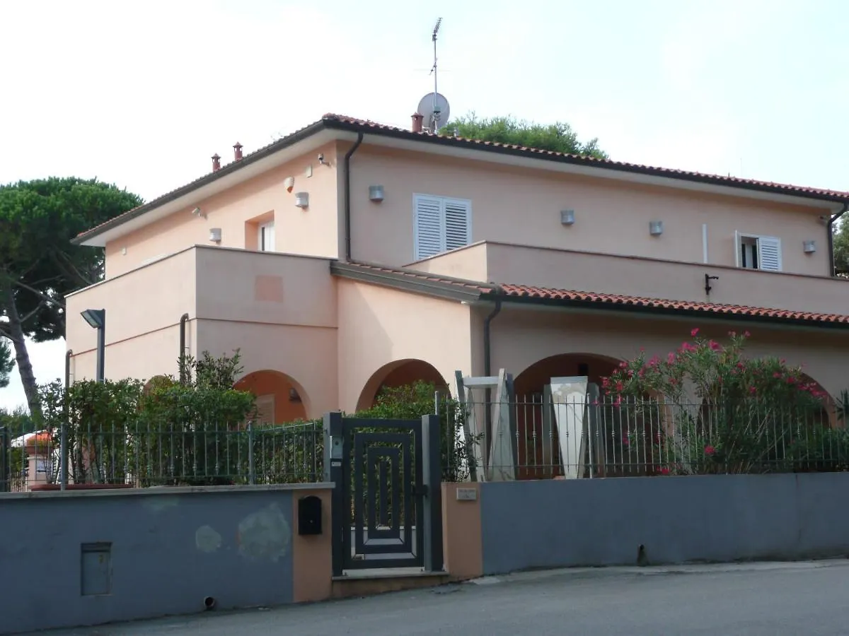 **** Otel Bolgheri Marina Resort Marina Di Bibbona İtalya