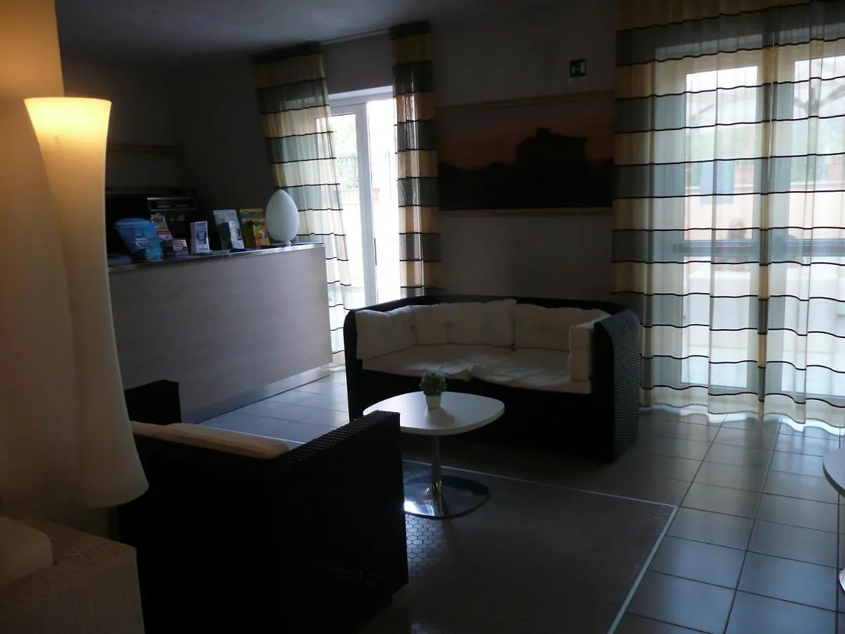 BOLGHERI MARINA RESORT ex Varo Village Hotel Marina Di Bibbona